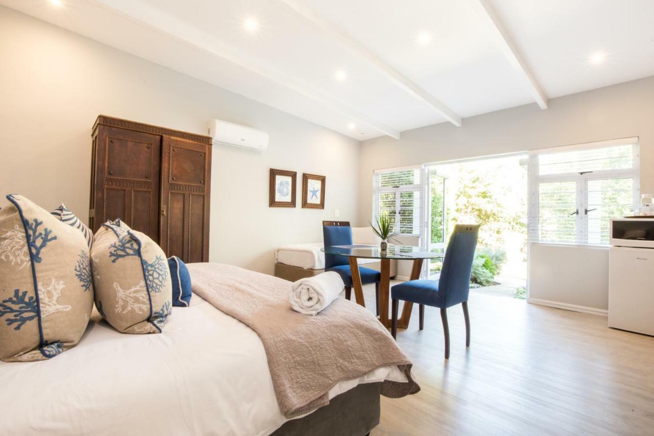 The Bentley Westville Room photo