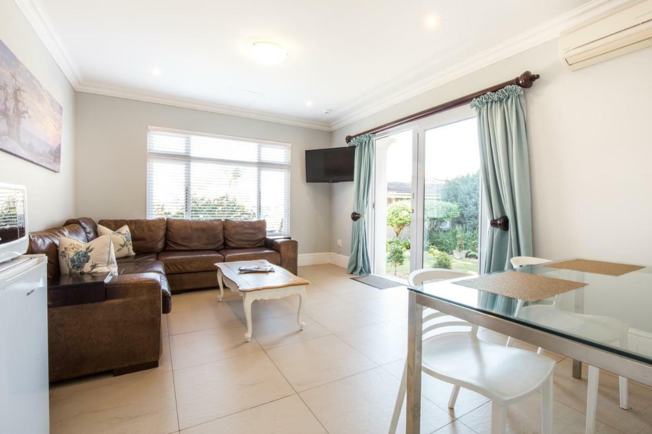 The Bentley Westville Room photo