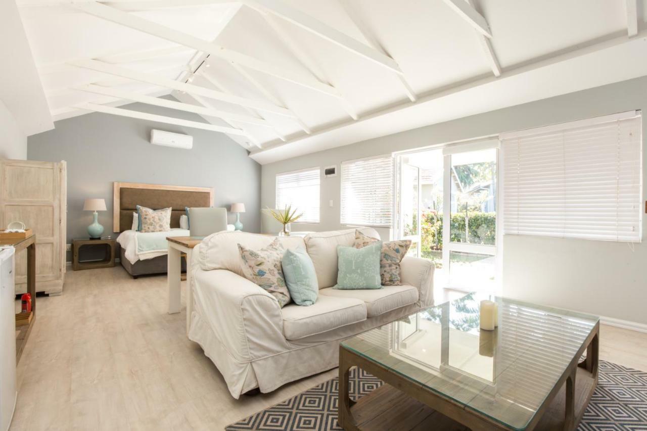 The Bentley Westville Room photo